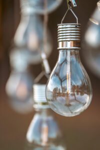 家庭用LEDマスクでシミやたるみを改善する方法は？