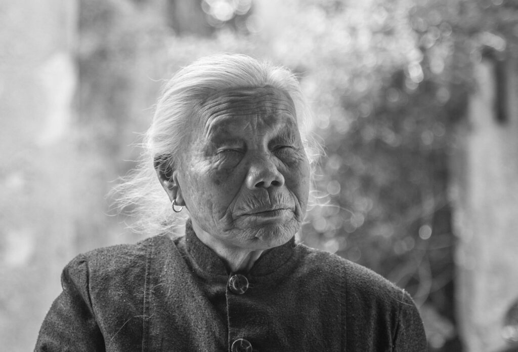 乾燥によるシワを自宅でケアするためのベスト方法は？