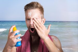 夏の日焼けを自宅でケアする効果的な方法は？